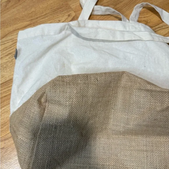 Fynd Nature's Cream and Tan Tote Bag - Picture 4 of 6
